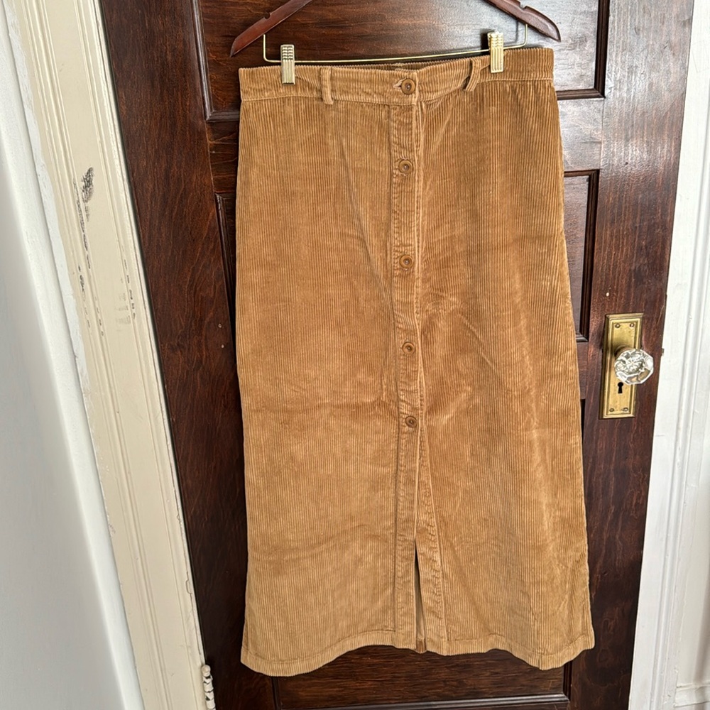 Women's Rust-Brown Button-Front Midi Skirt - Picture 2 of 4